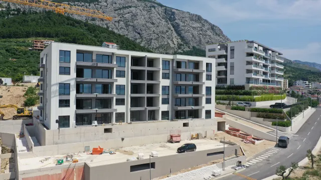 Makarska – Stambena zgrada u centru grada u izgradnji