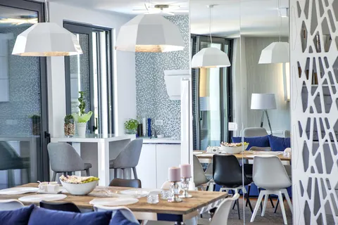Zadar, Sukošan – Ekskluzivna dvoetažna vila s bazenom, 170 m²
