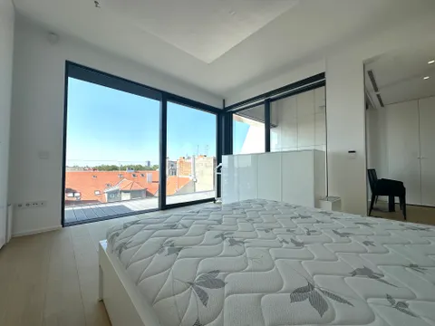 Zagreb, Centar, Ban Centar - Ekskluzivan penthouse s pogledom na katedralu
