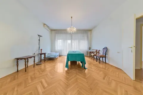 Zagreb, Donji Grad – Prekrasan stan od 187m² u samom centru grada