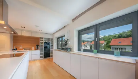 Zagreb, Šestine - Luksuzna moderna vila