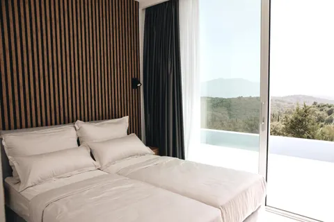 Korčula, Žrnovo - Luksuzna obiteljska vila s prekrasnim pogledom 360 m2