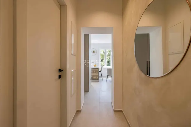 Split, Bačvice – luksuzni dvosobni stan 64m2 najam