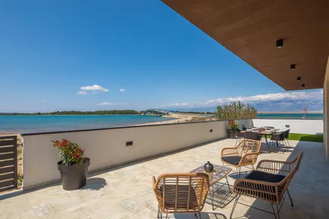 Zadar – Vila na pješčanoj plaži