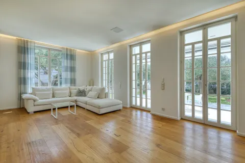 Zadar - Luksuzna vila prvi red uz more 210 m2