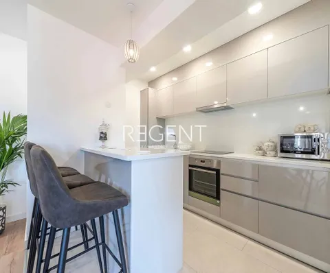 Zadar, Posedarje - Vila prvi red uz more 300 m2