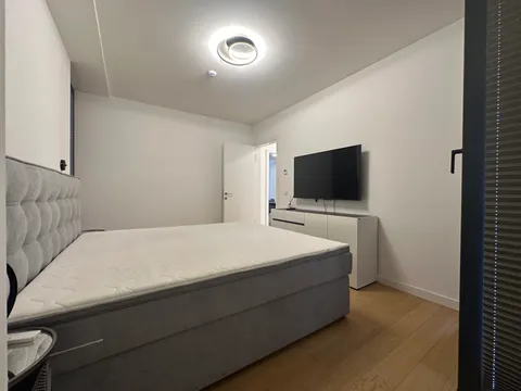Zagreb, Petrova - Moderan trosoban stan 81 m2, najam