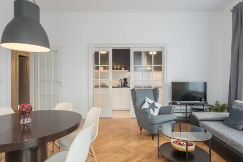 Zagreb, Draškovićeva- Luksuzan šesterosoban penthouse 218m2