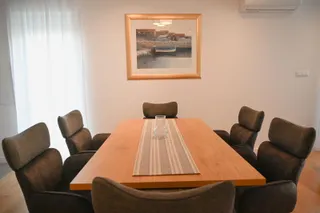 Podstrana, Strožanac - Dvosoban stan s vrtom 71 m2 dugoročno
