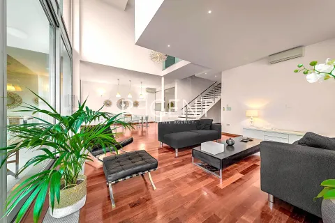 Zagreb, Šestine - Luksuzna kuća s bazenom 400 m2
