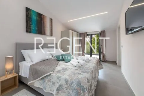 Istra, Tinjan – Elegantna vila s bazenom