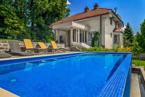 Zagreb, Šestine - Luksuzna vila s bazenom i prekrasnim pogledom