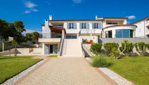 Šibenik - Prekrasna luksuzna vila uz more 1000 m2