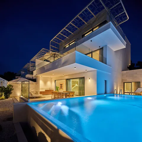 Trogir - Moderna villa sa pogledom na more 341 m2