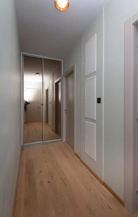 Split, Strožanac - Dvosoban stan s krovnom terasom i lođom 86,38 m²