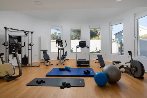 Šibenik - Prekrasna luksuzna vila uz more 1000 m2