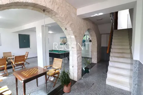 Otok Korčula, Vela Luka – Kamena kuća 252 m2