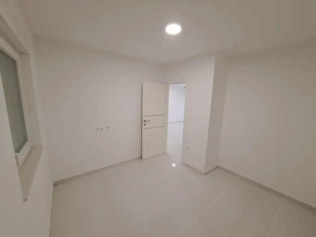 Crikvenica - Stambena novogradnja 100 m od mora