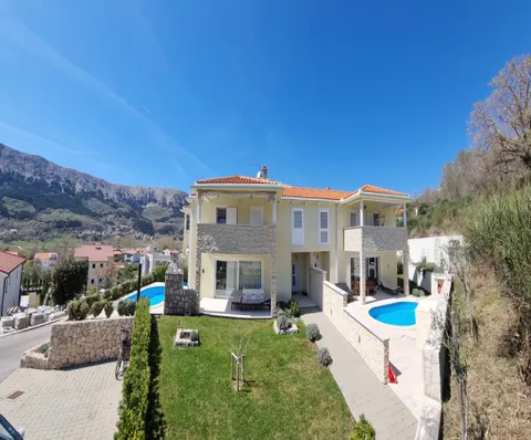 Otok Krk, Baška – Kuća s bazenom