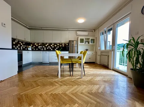 Zagreb, Mlinovi - Moderan trosoban stan 70 m2